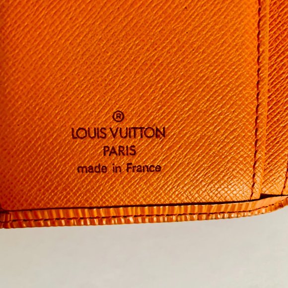 AUTH LOUIS VUITTON MARIGOLD EPI WALLET MADE IN FRANCE - Picture 9 of 13